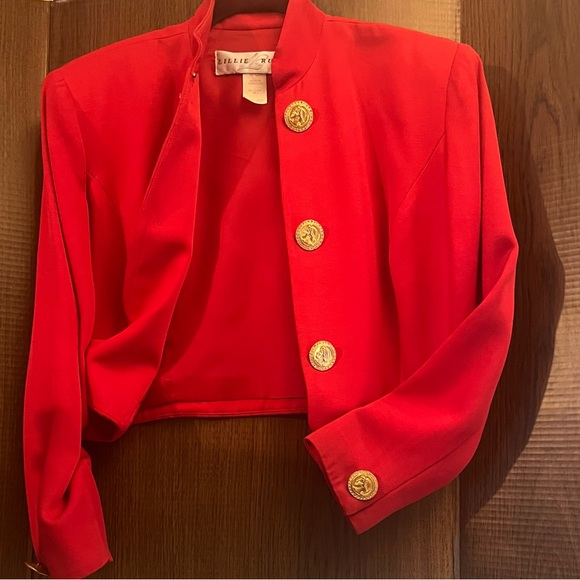Red Jacket Gold Coin buttons • Lillie Rubin • short women’s jacket - Picture 2 of 5